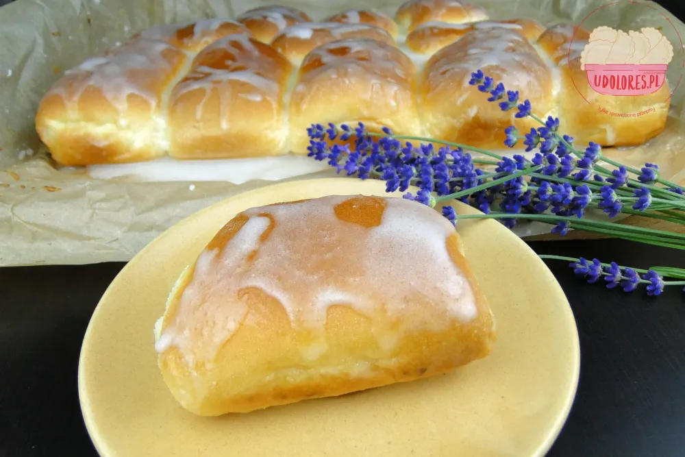 Maslane Buleczki Z Nadzieniem Serowo Budyniowym